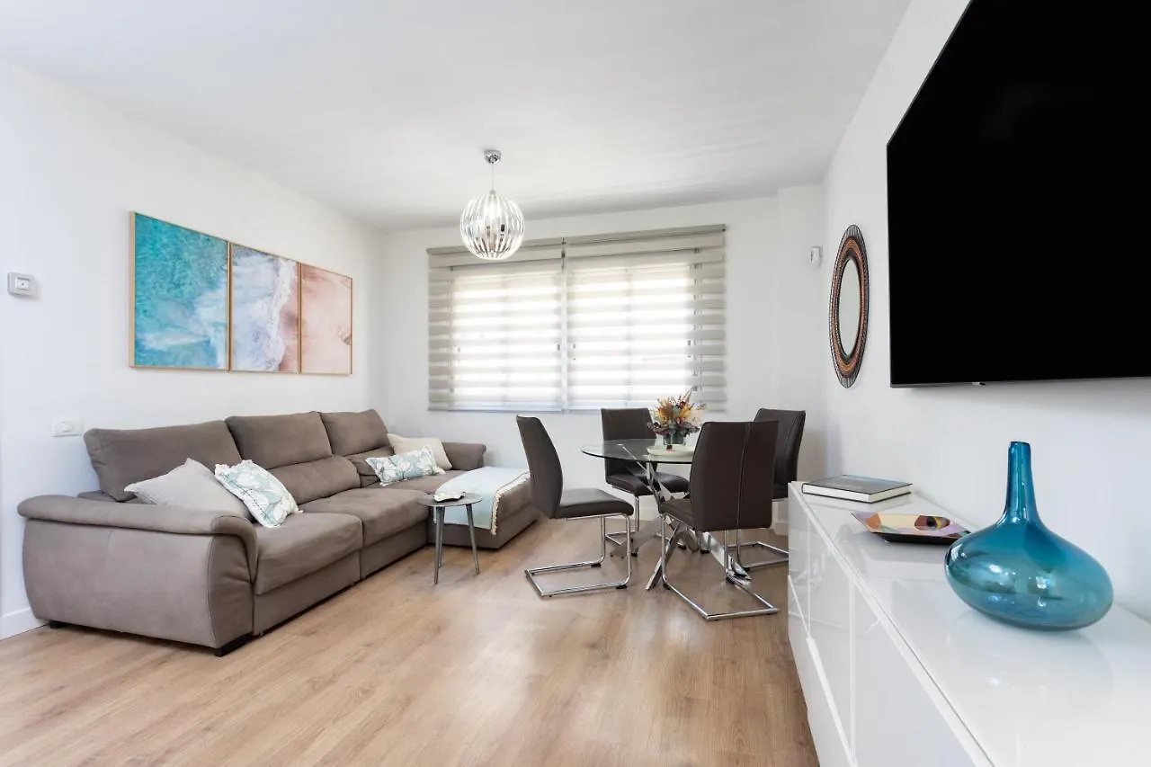 Home2Book Castro Eleven سانتا كروز دي تينيريف